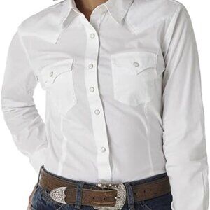 Wrangler Womens Western Two Pocket Snap Shirt